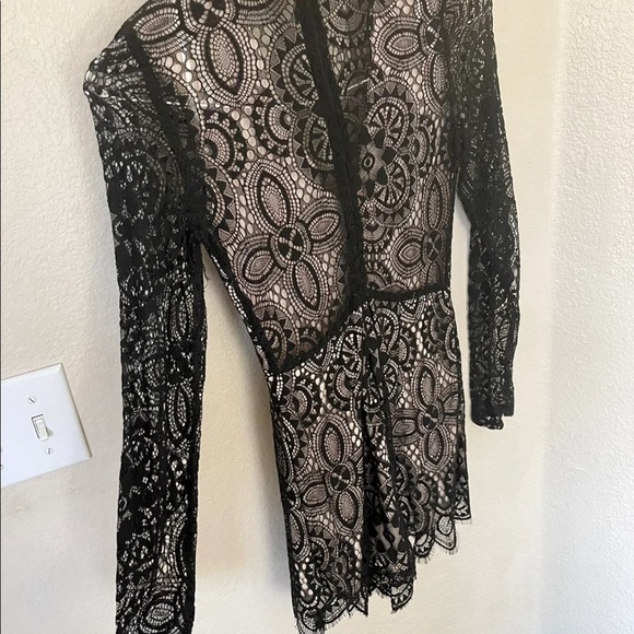 Hello molly romper - Picture 3 of 4